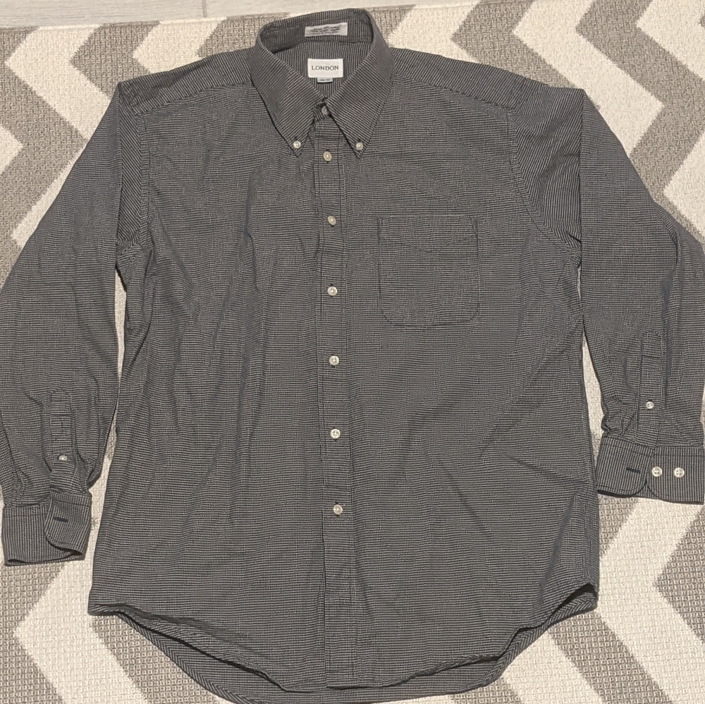 London Long Sleeve Button Down Shirt Size 16.5*33